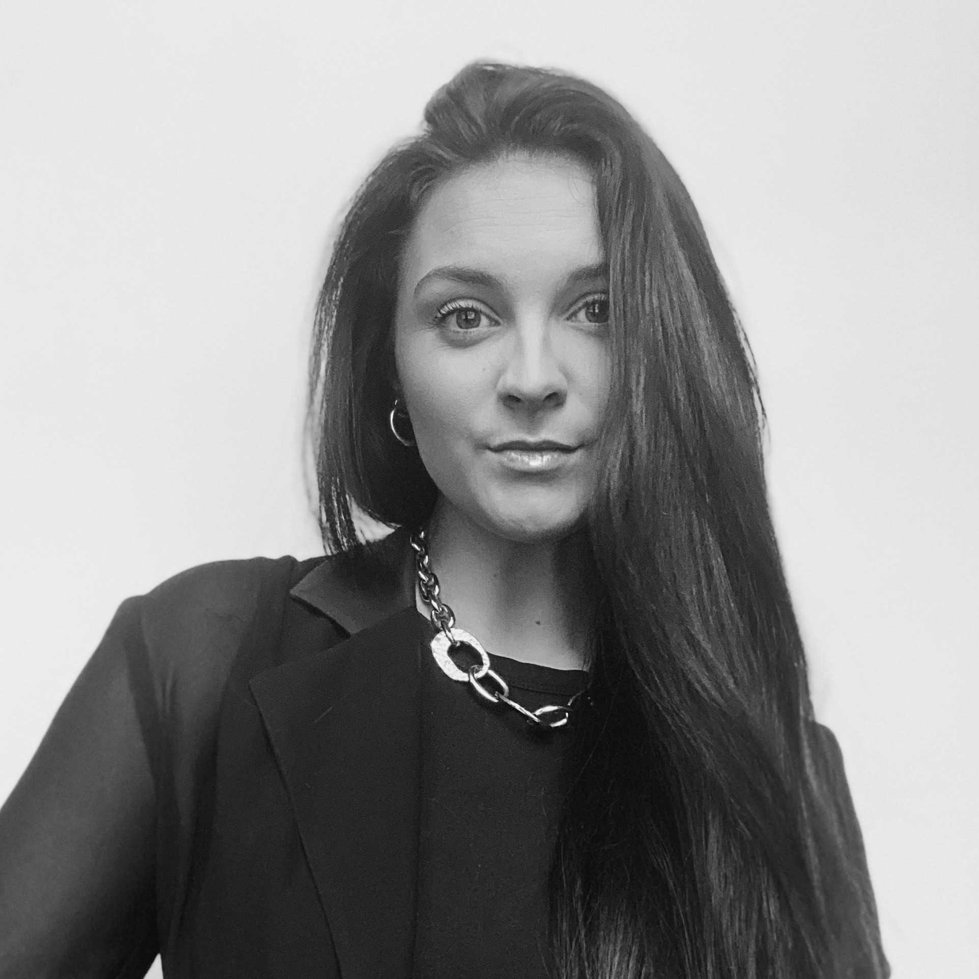Lexi Wulf, Marketing, Communications & Social Media Executive